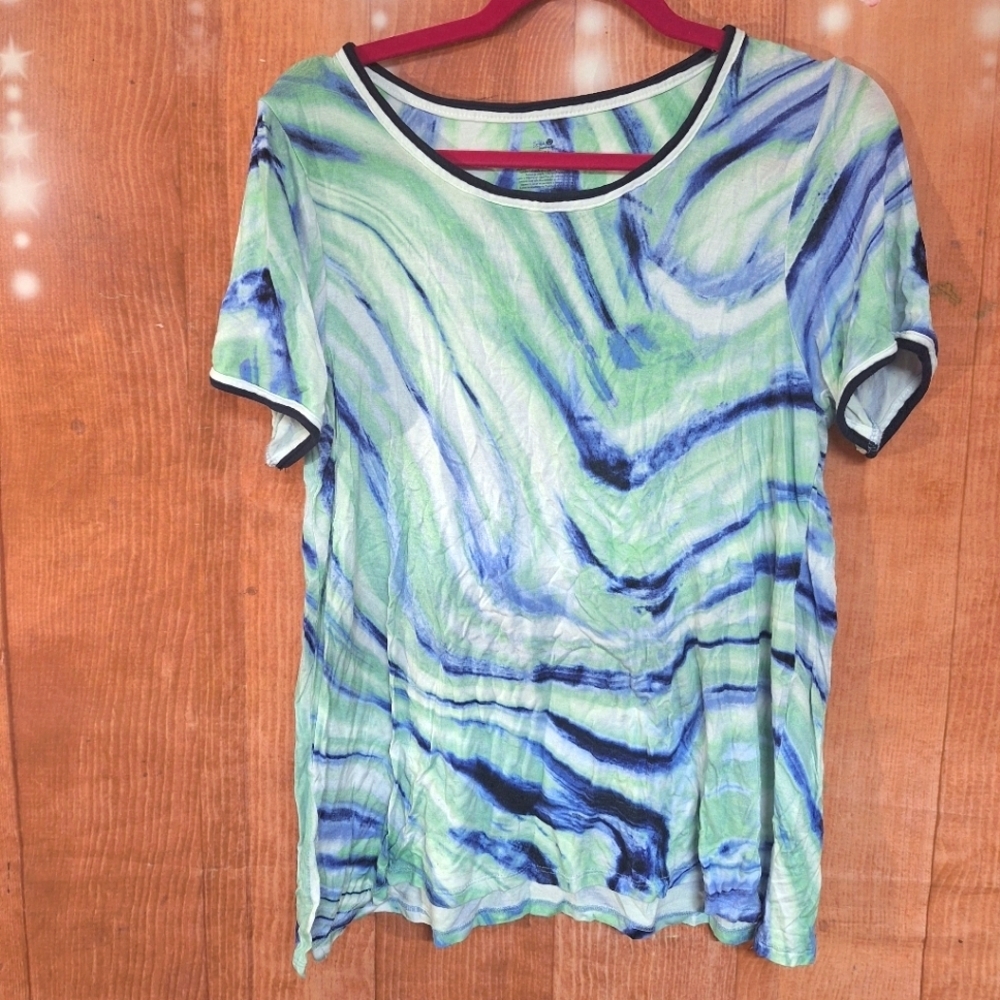 SECRET TREASURES SIZE SMALL 4-6 SHORT SLEEVE TOP